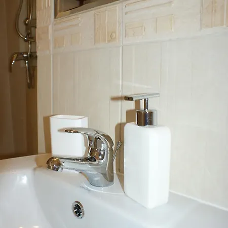 Daire Apartament Koki One *